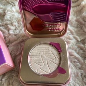 Kaleidos makeup bundle